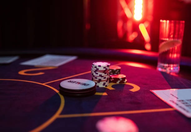 Golden Toad slot reels on a phone screen inside the ini188 login app